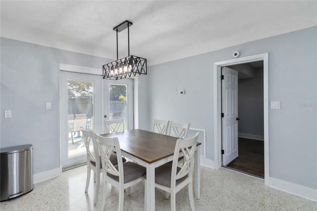 6950 29TH TERRACE N, St Petersburg, FL 33710