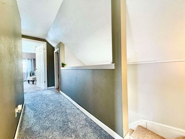 212 N Court Street, Gladstone, MI 49837