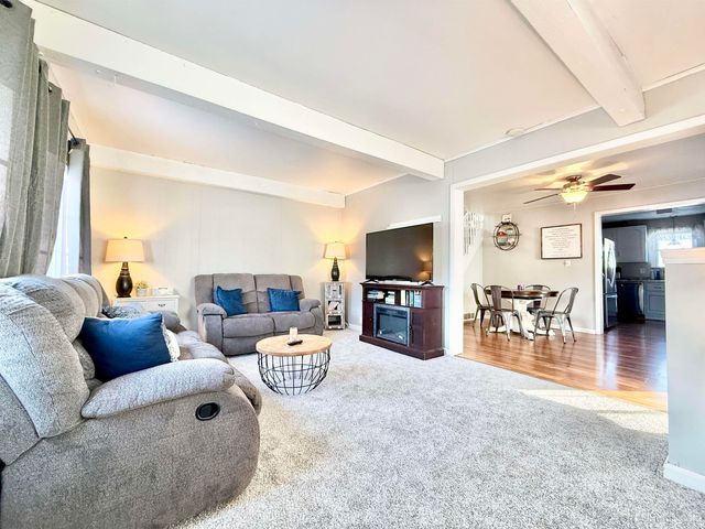 212 N Court Street, Gladstone, MI 49837