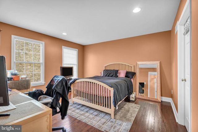 7 WRIGHT DR, Chesterfield, NJ 08515