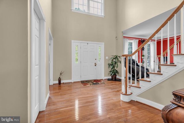 7 WRIGHT DR, Chesterfield, NJ 08515