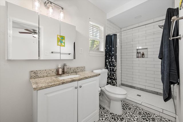 2215 W Park Row Boulevard, Corsicana, TX 75110