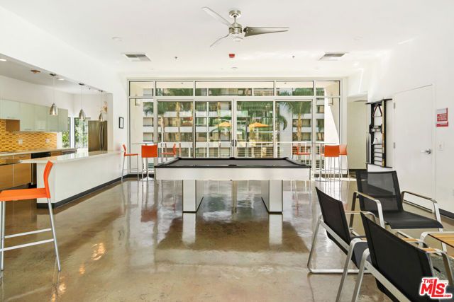 645 W 9th Street 237, Los Angeles, CA 90015