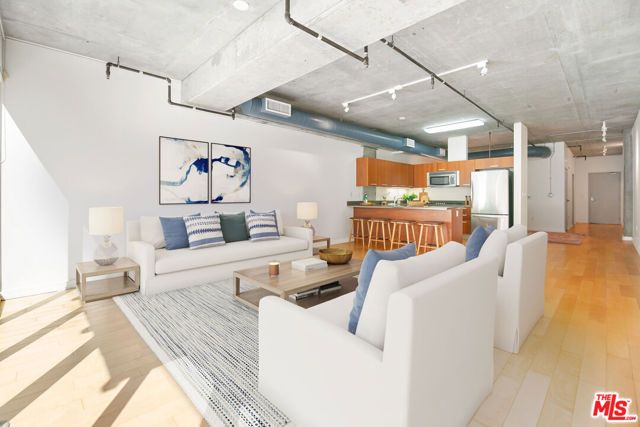 645 W 9th Street 237, Los Angeles, CA 90015