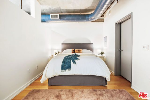 645 W 9th Street 237, Los Angeles, CA 90015