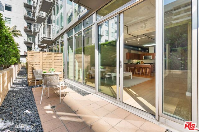 645 W 9th Street 237, Los Angeles, CA 90015