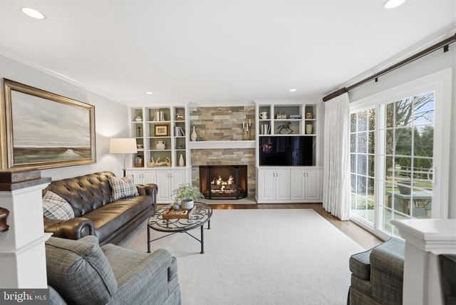 706 FORDHAM ST, Rockville, MD 20850