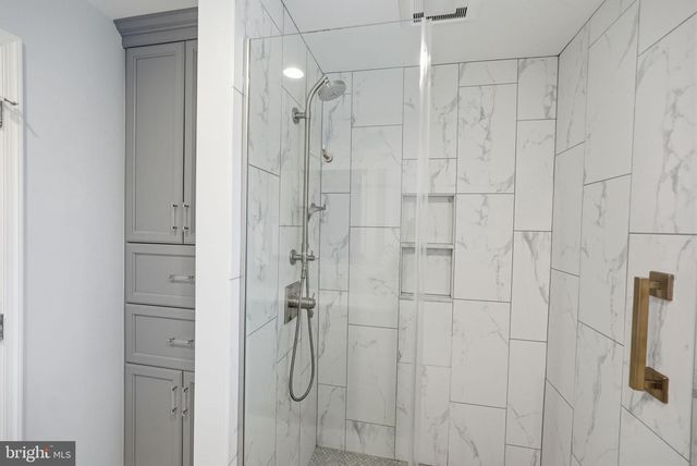 706 FORDHAM ST, Rockville, MD 20850