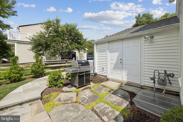 706 FORDHAM ST, Rockville, MD 20850