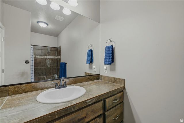 970 N CATALPA DR, Washington, UT 84780