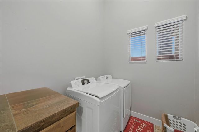 970 N CATALPA DR, Washington, UT 84780