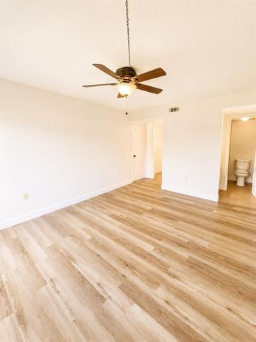 1054 LOTUS COVE COURT 633, Altamonte Springs, FL 32714