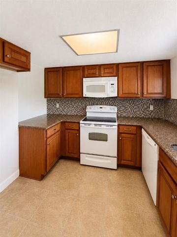 1054 LOTUS COVE COURT 633, Altamonte Springs, FL 32714