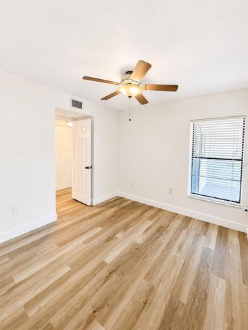 1054 LOTUS COVE COURT 633, Altamonte Springs, FL 32714