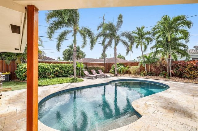 4710 NE 27th Avenue, Fort Lauderdale, FL 33308