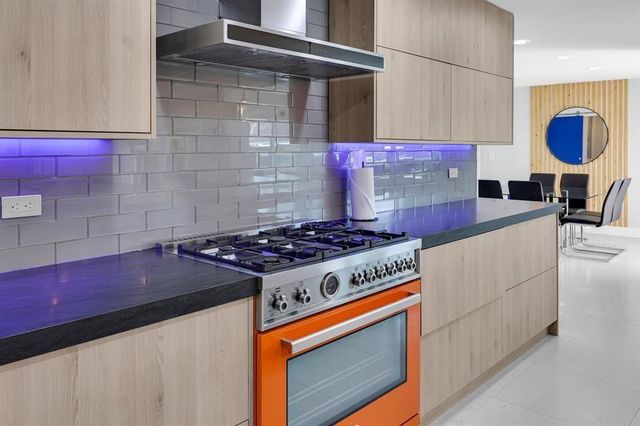 4710 NE 27th Avenue, Fort Lauderdale, FL 33308