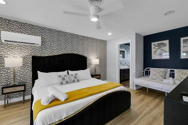 4710 NE 27th Avenue, Fort Lauderdale, FL 33308