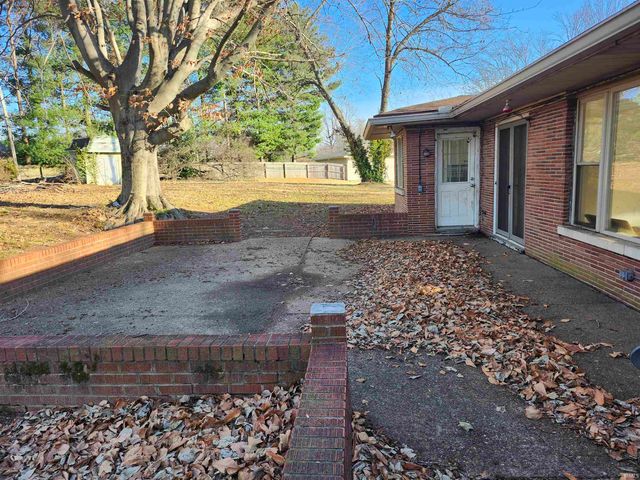 1452 Bonnie View Drive, Evansville, IN 47715