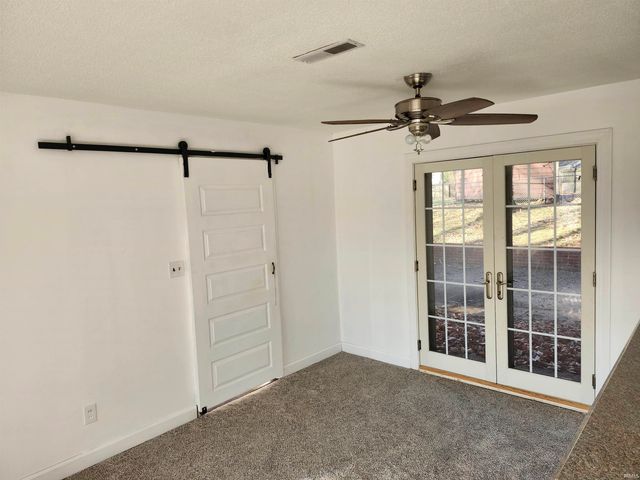 1452 Bonnie View Drive, Evansville, IN 47715