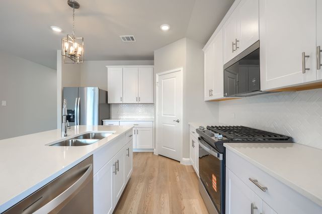 511 Midnight Oak Drive, Mckinney, TX 75069