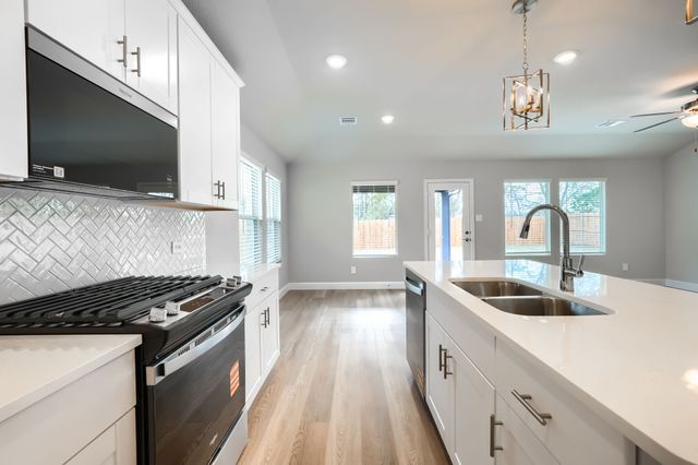 511 Midnight Oak Drive, Mckinney, TX 75069