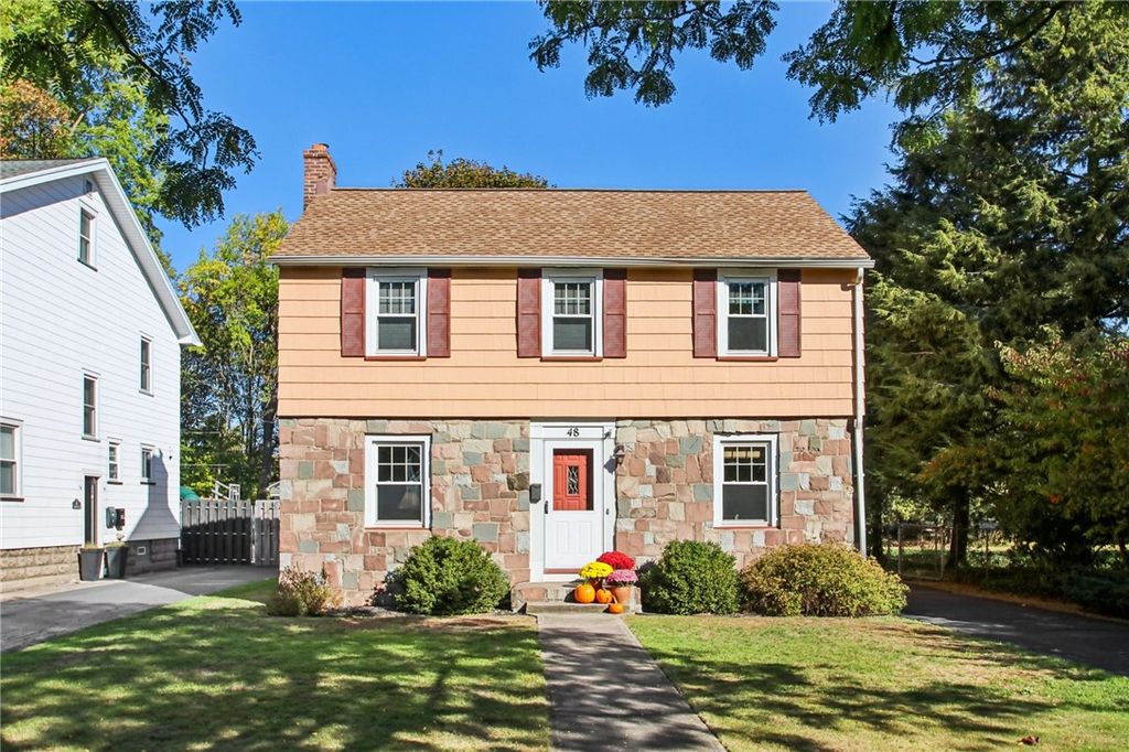 48 Walzford Road, Irondequoit, NY 14622