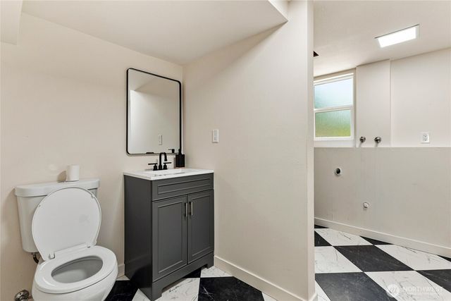 11707 SE 65th Street, Bellevue, WA 98006