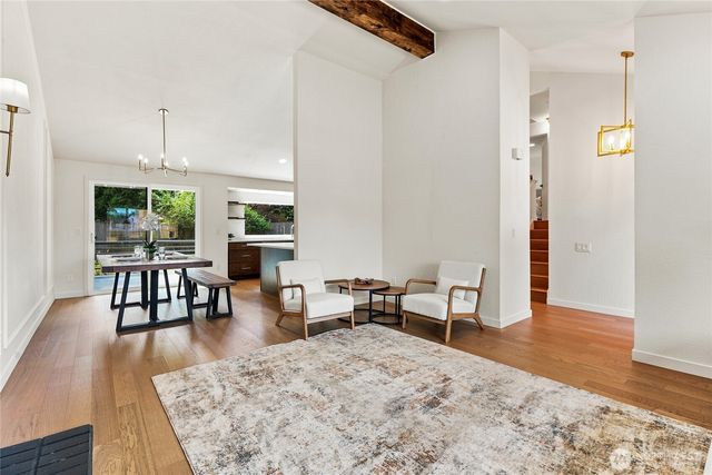 11707 SE 65th Street, Bellevue, WA 98006