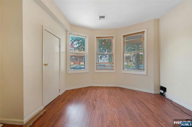 48 Seymour Avenue, Newark, NJ 07108