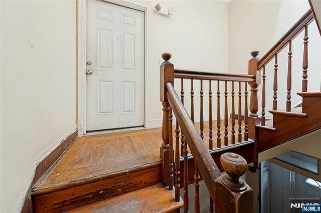 48 Seymour Avenue, Newark, NJ 07108