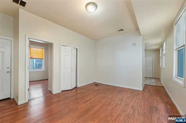 48 Seymour Avenue, Newark, NJ 07108