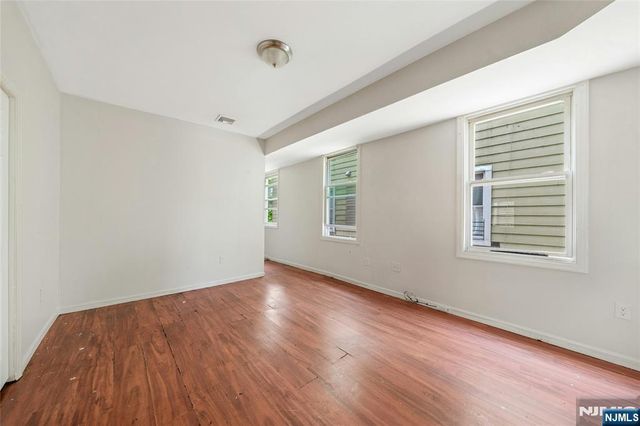 48 Seymour Avenue, Newark, NJ 07108
