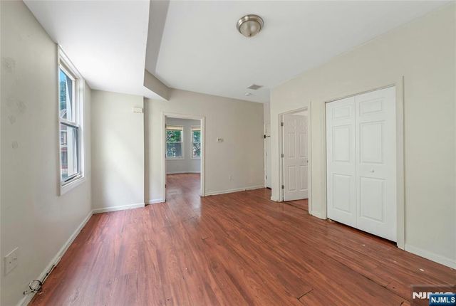 48 Seymour Avenue, Newark, NJ 07108