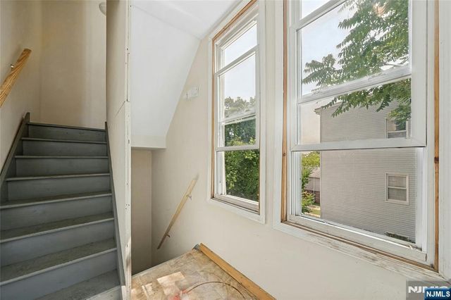 48 Seymour Avenue, Newark, NJ 07108