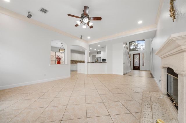 6526 Pinewood Trace Lane, Houston, TX 77041