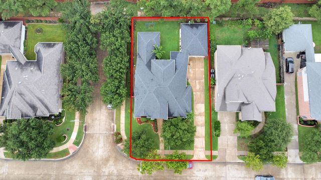 6526 Pinewood Trace Lane, Houston, TX 77041