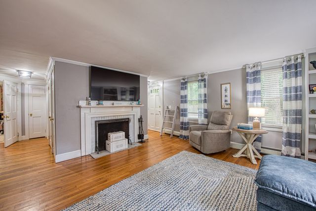 30 Edgewood Ln, Marshfield, MA 02050