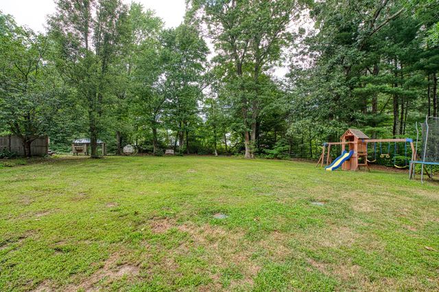 30 Edgewood Ln, Marshfield, MA 02050