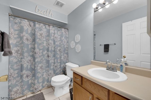 64 Dayton Ct 104, Independence Twp., NJ 07840