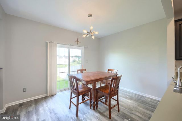 2521 VILLAGE RD, Dover, PA 17315