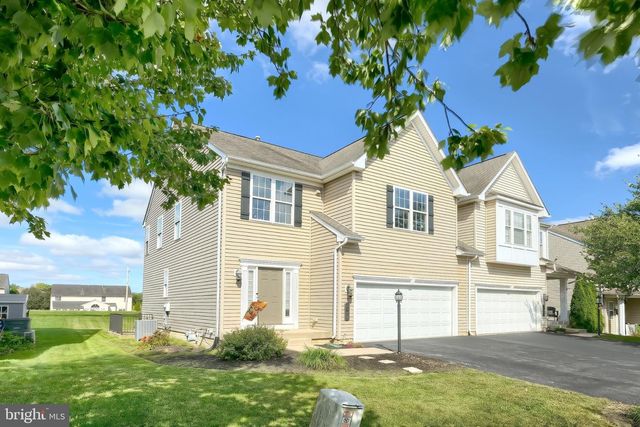 2521 VILLAGE RD, Dover, PA 17315