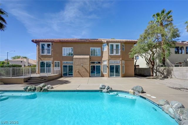 3800 Beacon Point Street, Las Vegas, NV 89129