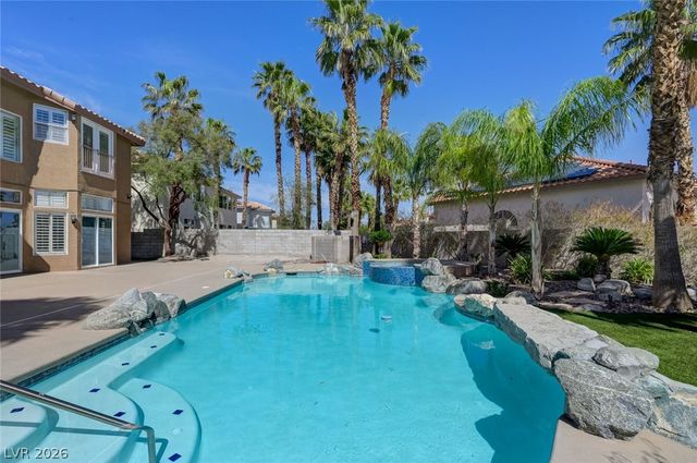 3800 Beacon Point Street, Las Vegas, NV 89129