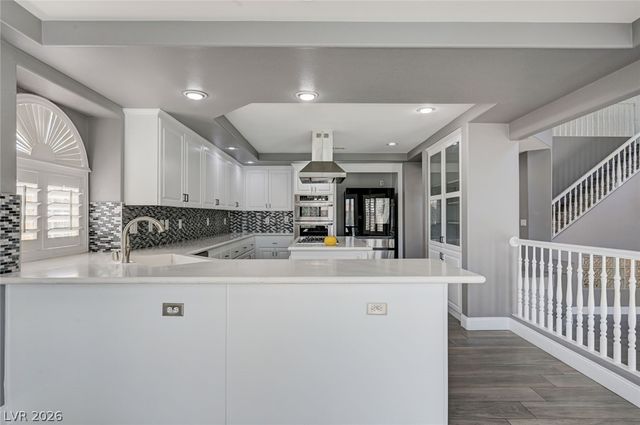 3800 Beacon Point Street, Las Vegas, NV 89129