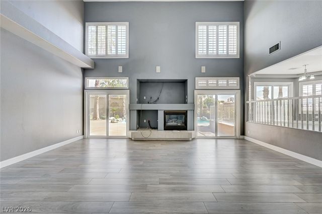 3800 Beacon Point Street, Las Vegas, NV 89129