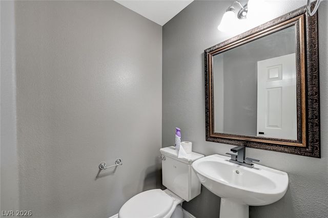 3800 Beacon Point Street, Las Vegas, NV 89129