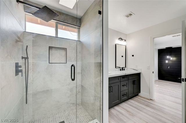 3800 Beacon Point Street, Las Vegas, NV 89129