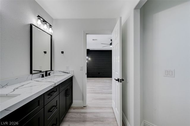 3800 Beacon Point Street, Las Vegas, NV 89129