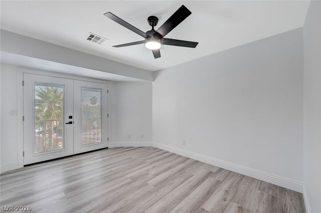 3800 Beacon Point Street, Las Vegas, NV 89129