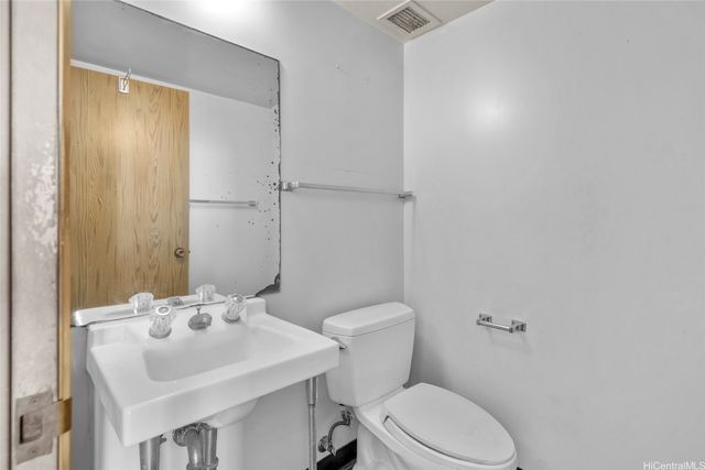 670 Prospect Street II702, Honolulu, HI 96813